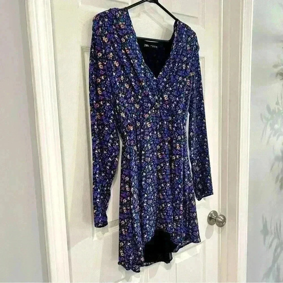 Zara Floral Long Sleeve V-Neck Mini Dress Women Sz S Shoulder Pads Feminine - Picture 5 of 11